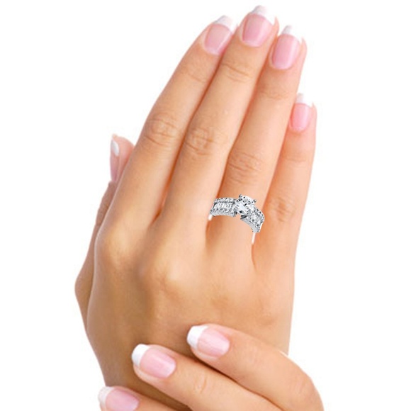 2.75-CT V-Prong Round & Princess-Cut Wedding Ring